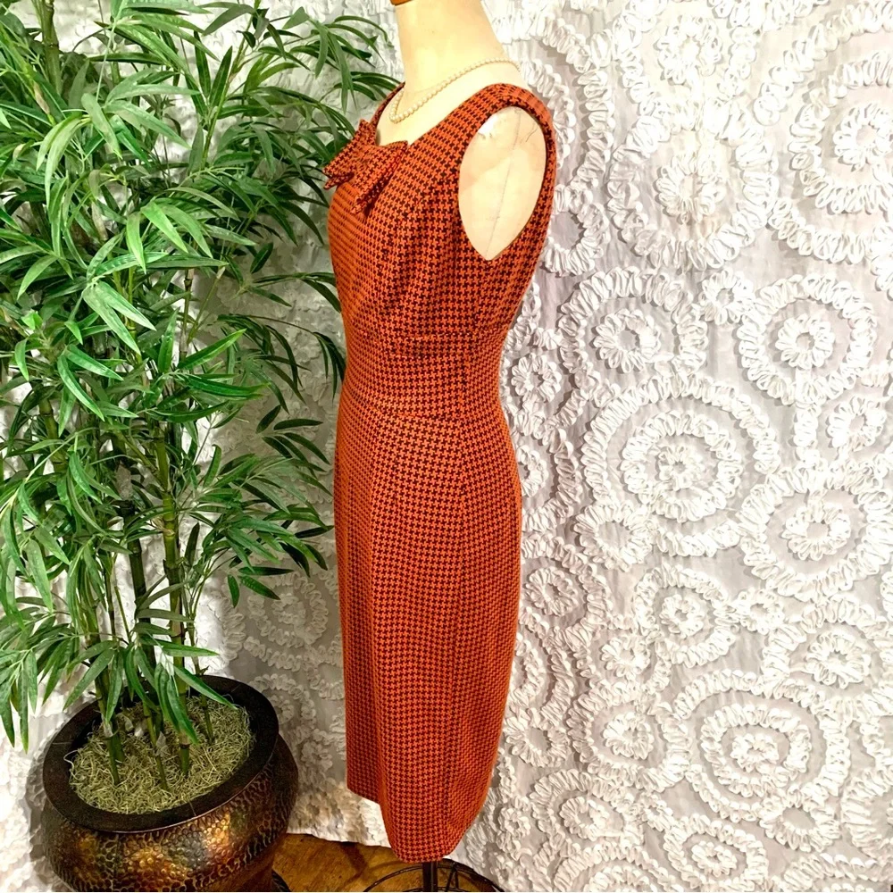 “Stop Staring” pumpkin orange and black houndstooth retro  look fitted dress- S - Picture 7 of 15